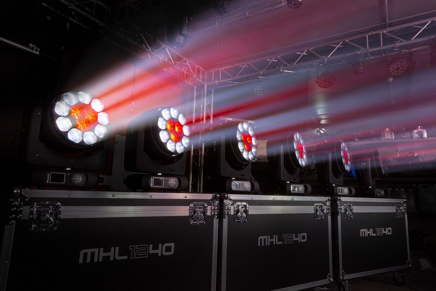 MHL1240 LED Wash Moving Head with Zoom 2pcs in Flightcase