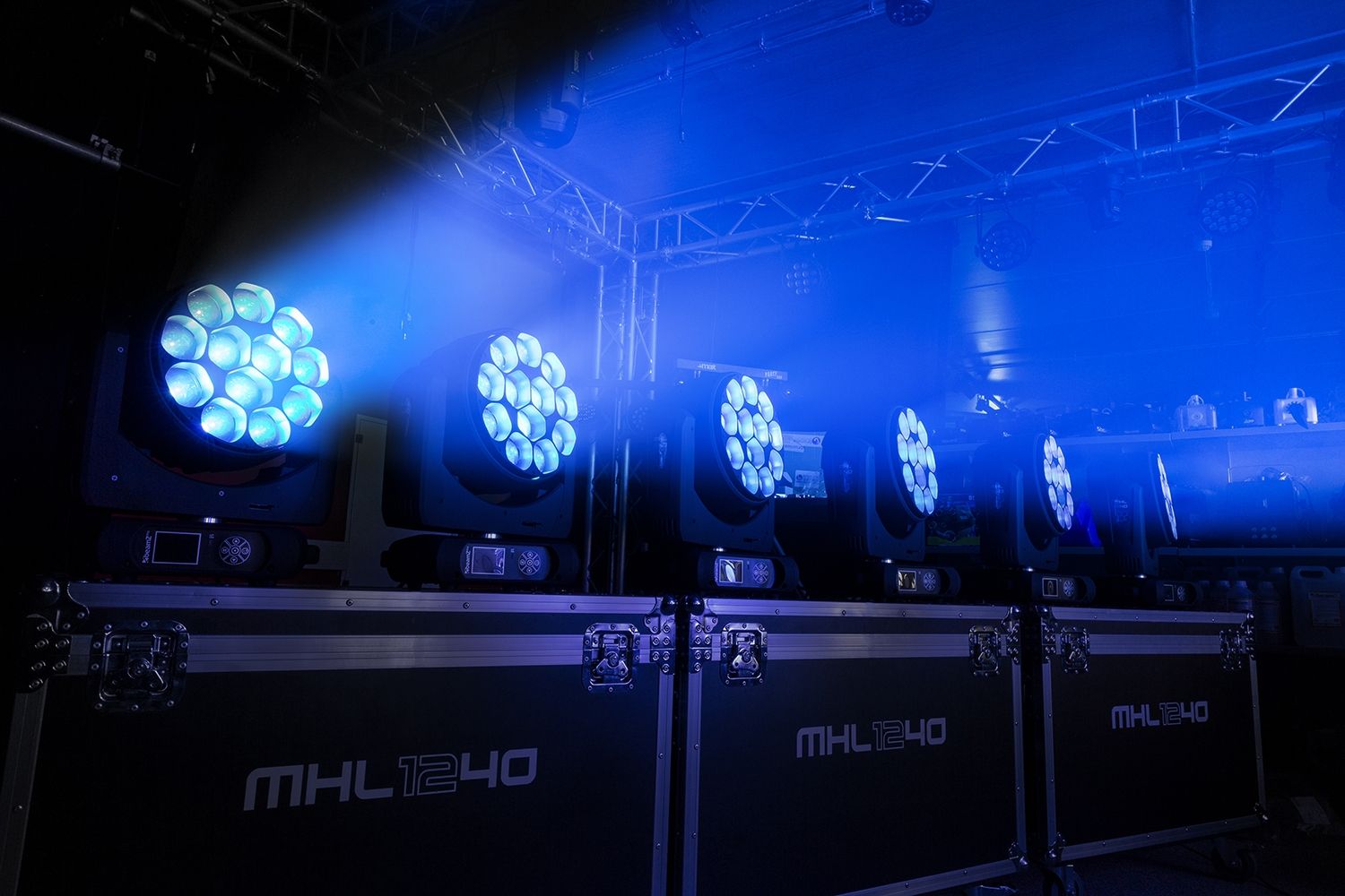 MHL1240 LED Wash Moving Head with Zoom