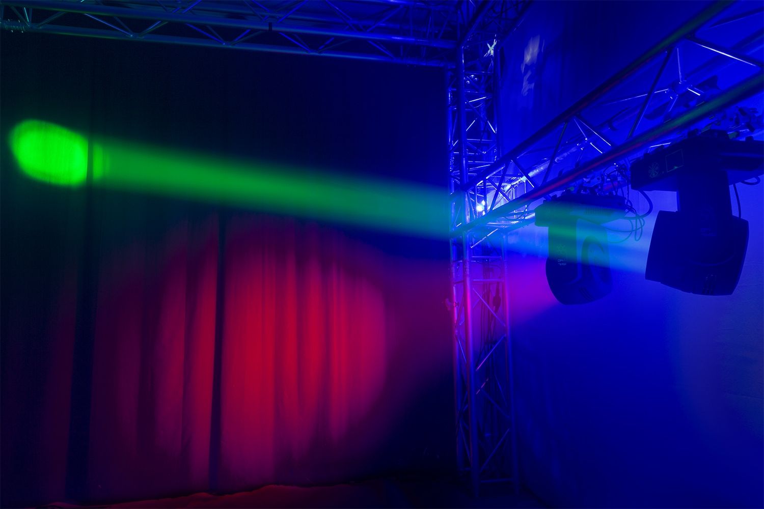 MHL740 LED Wash Moving Head with Zoom 2pcs in Flightcase
