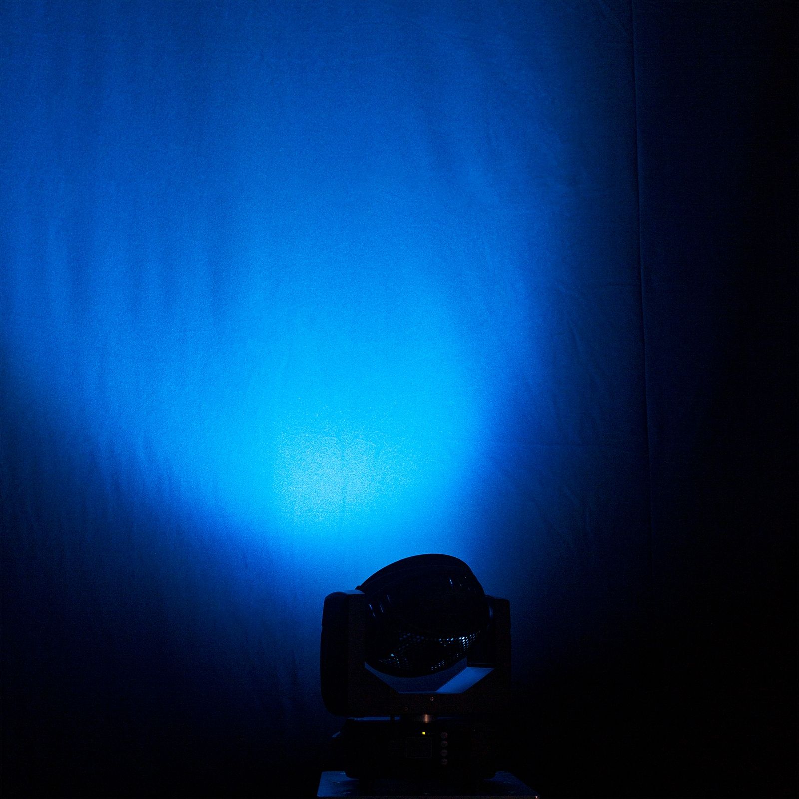 Fuze2812 LED Wash Moving Head with Zoom