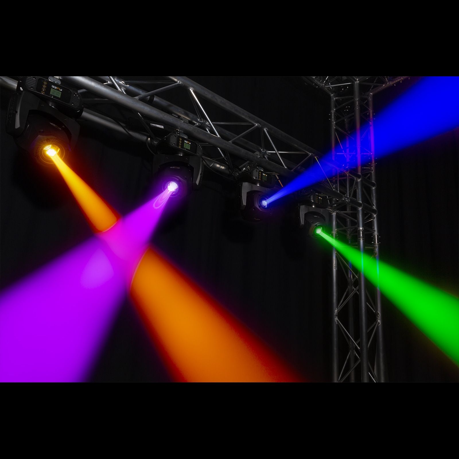 Fuze75S LED Spot Moving Head 2pcs in Flightcase