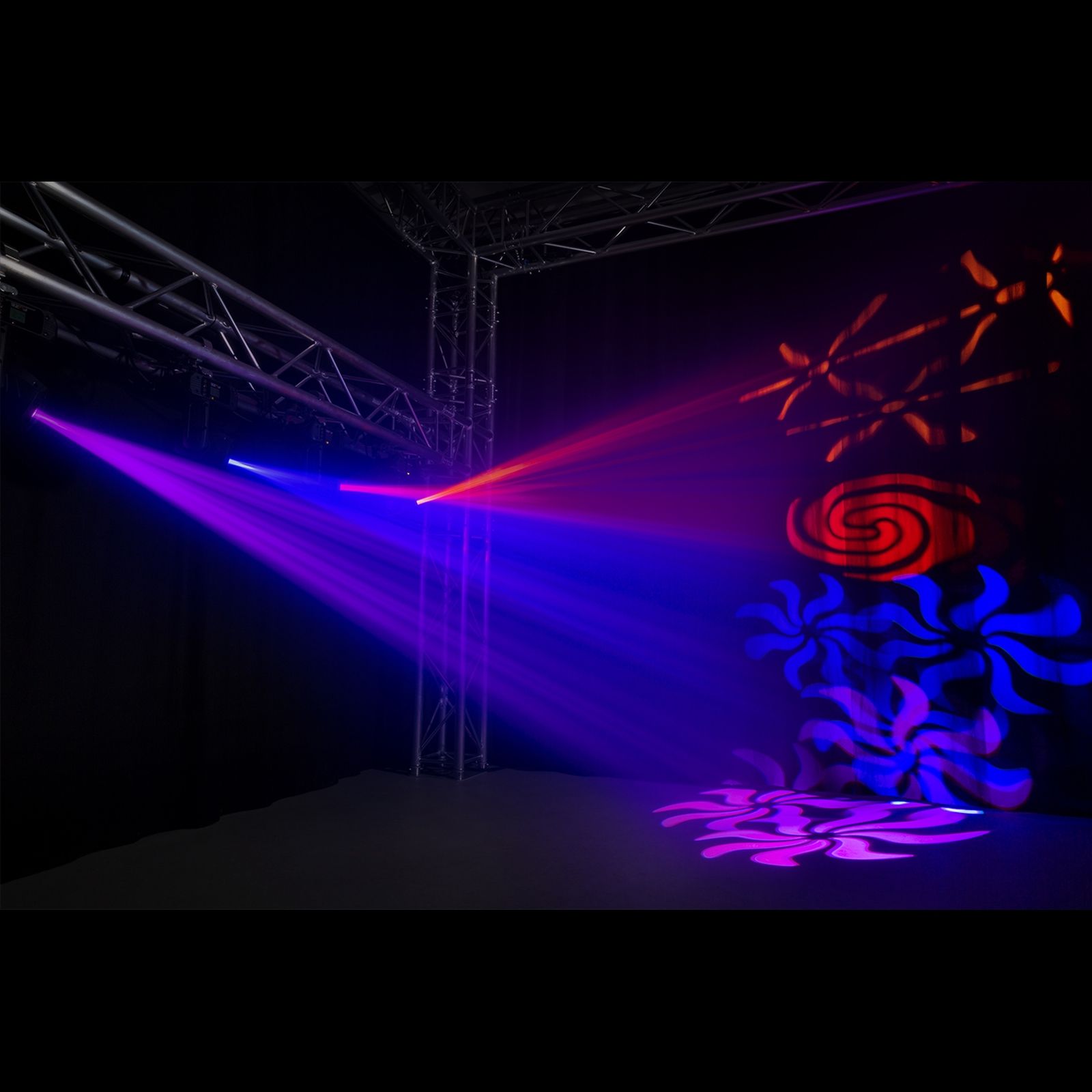 Fuze75S LED Spot Moving Head