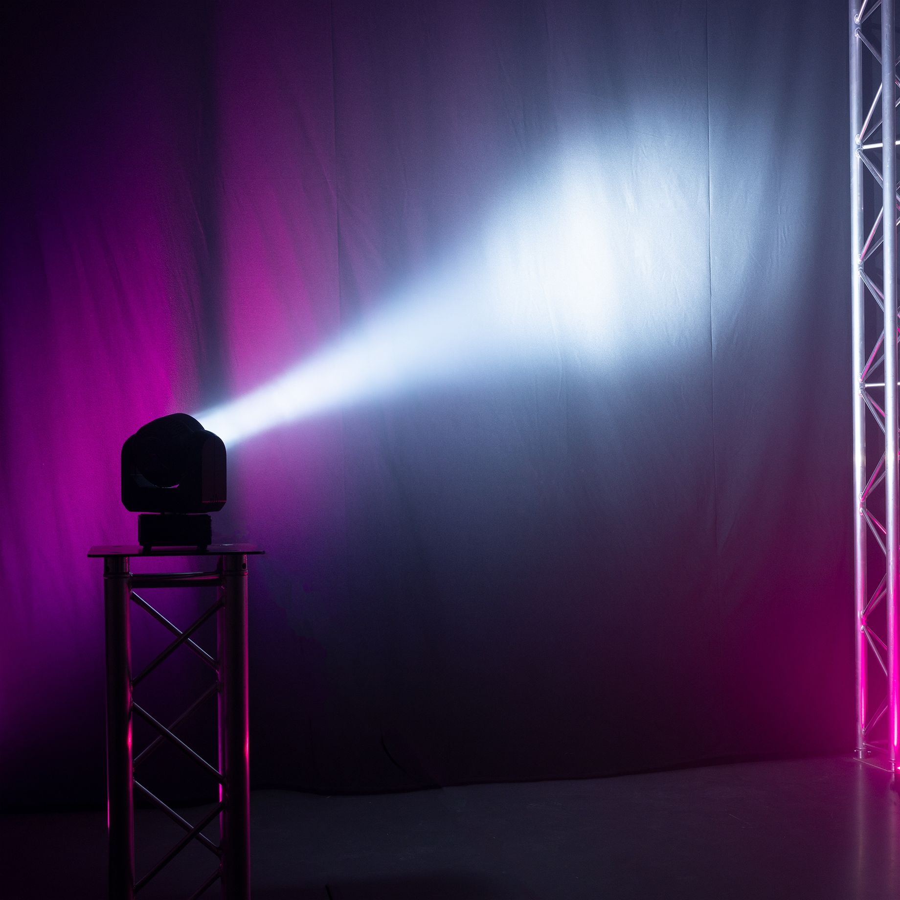Cobra Wash100 LED Moving Head CW/WW with LED Ring
