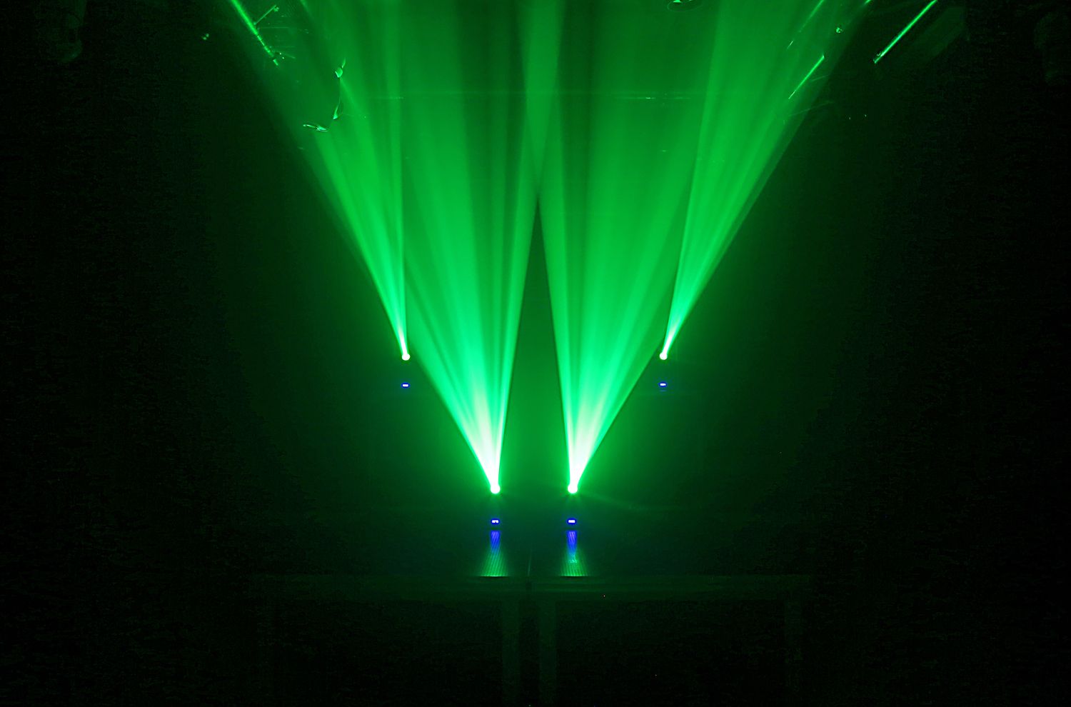Panther 40 LED Spot Moving Head