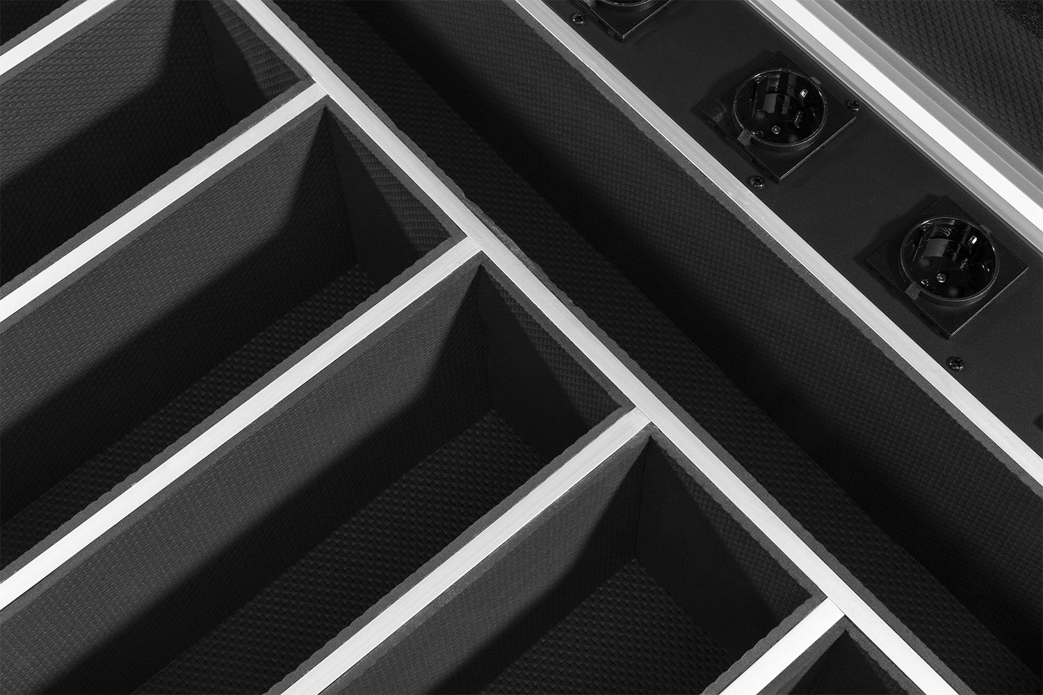 FCC12 FlightCase for 6x BBB612 Charging