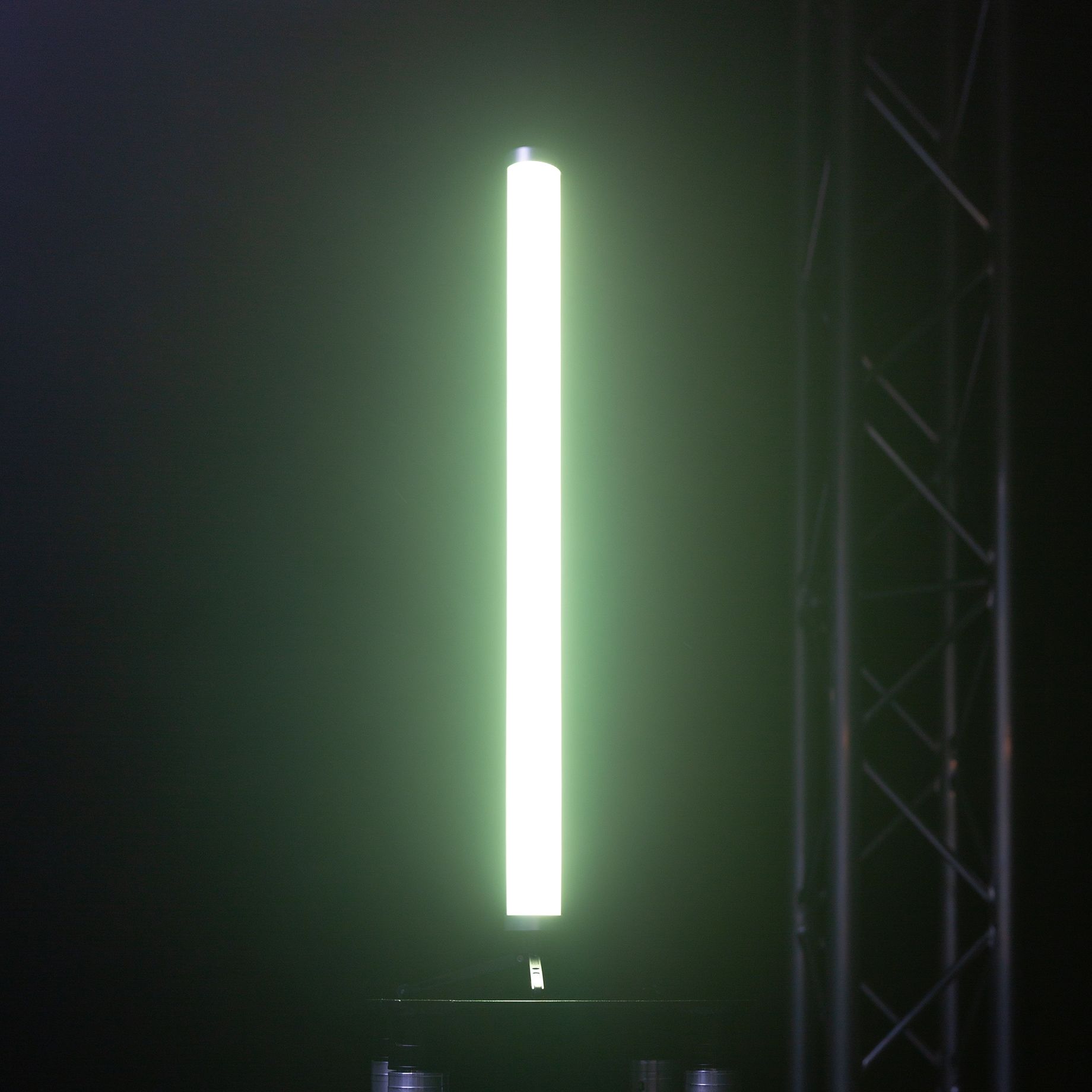 Kratos LED Tube70 RGBW in/outdoor use
