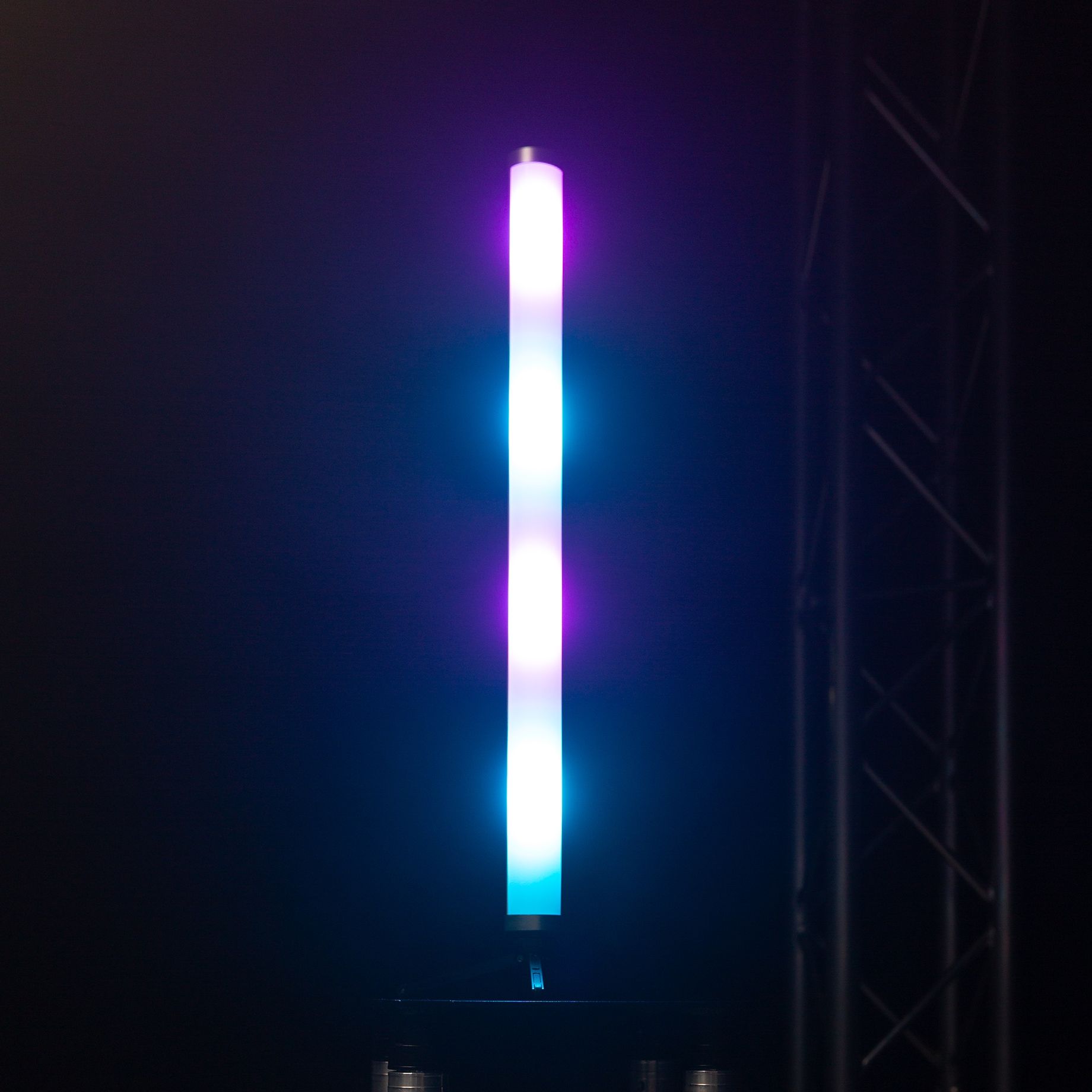 Kratos LED Tube70 RGBW in/outdoor use