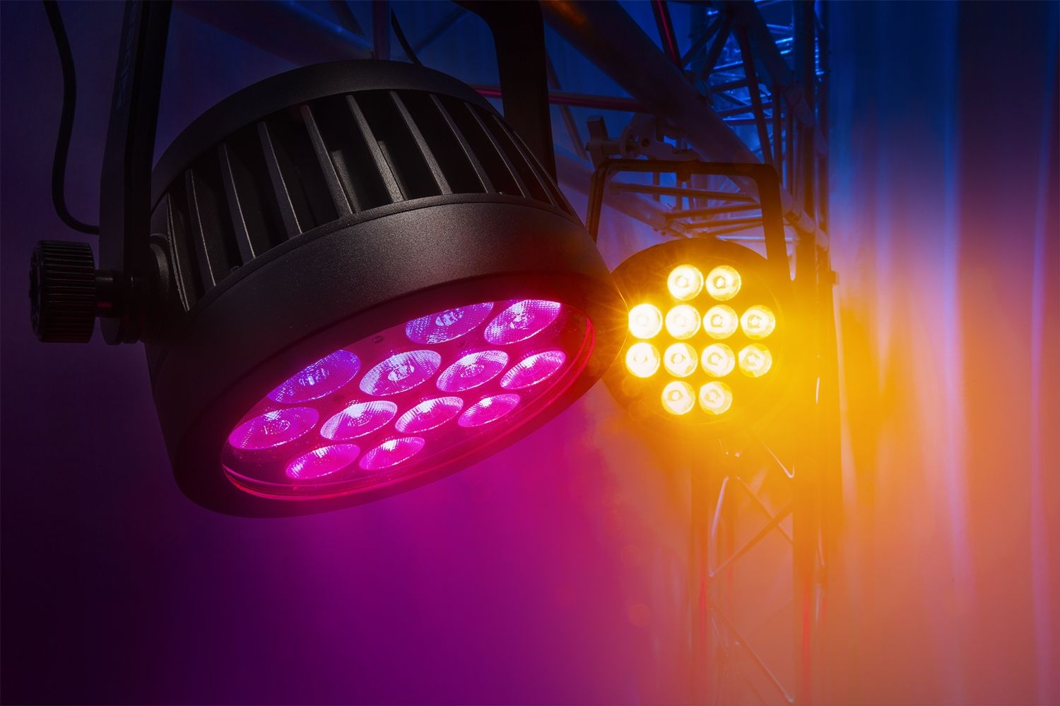 BWA532 Aluminium IP65 LED PAR 12x 12W 4-in-1