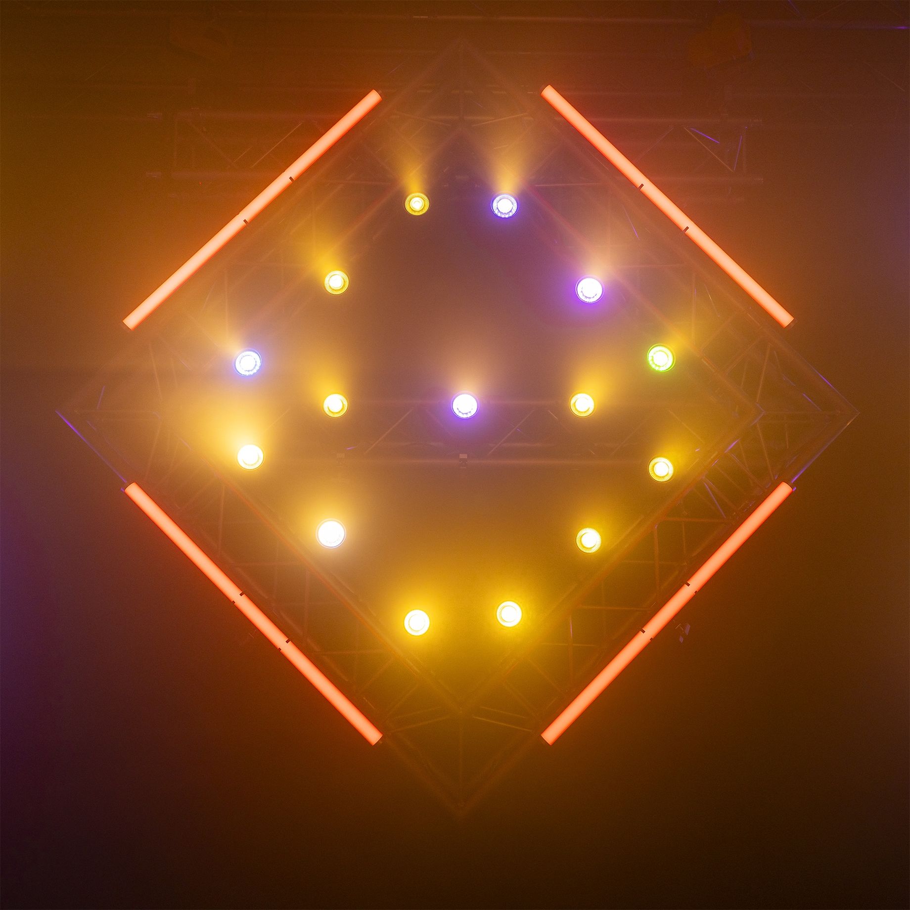 NEUTRON-DOT TM Linkable 60W WW+Amber+RGB