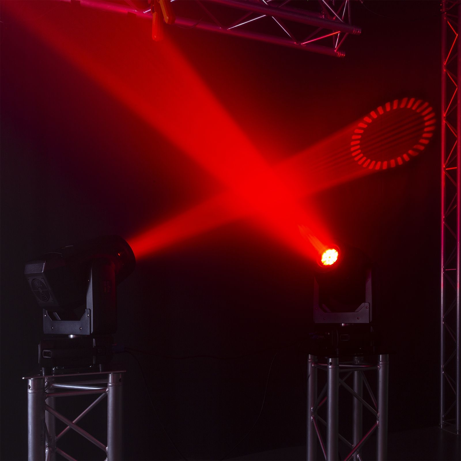 IGNITE300A LED BSW Moving Head with Animation