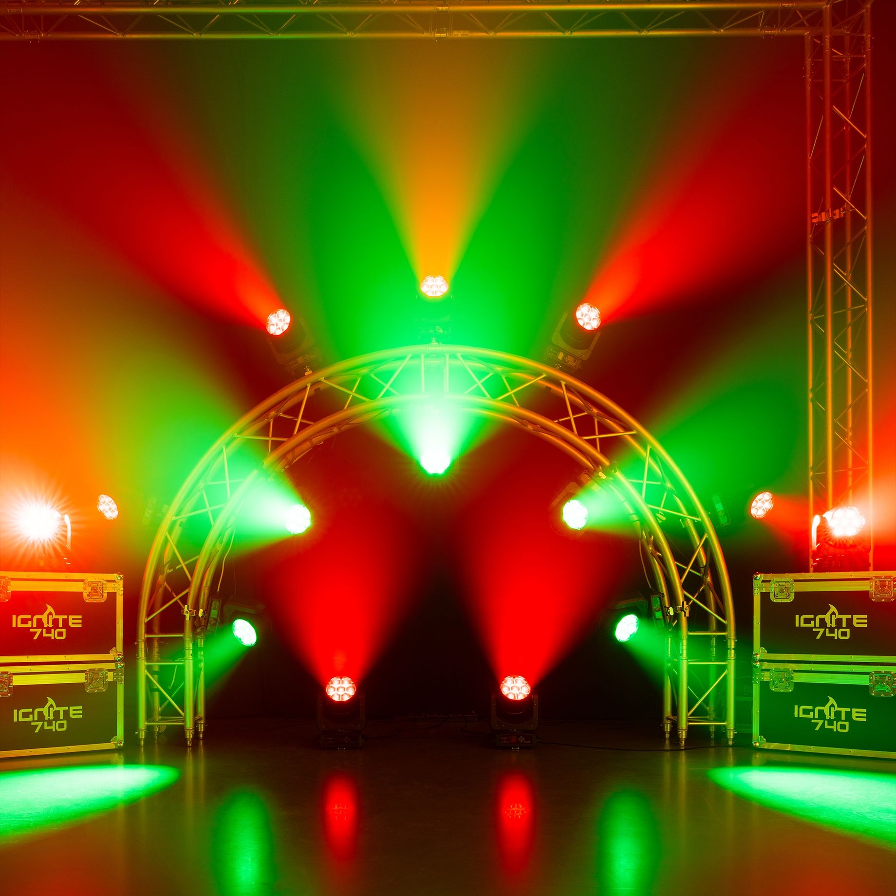 IGNITE740 LED Wash Moving Head with Zoom