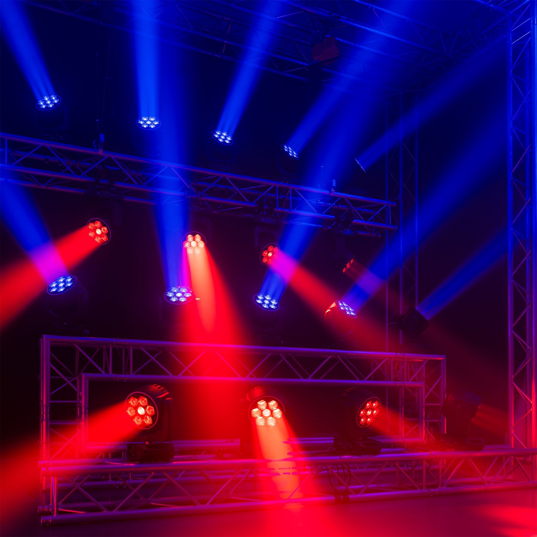 MHL760 LED Bee Eye Moving Head with Zoom 2pcs in Flightcase