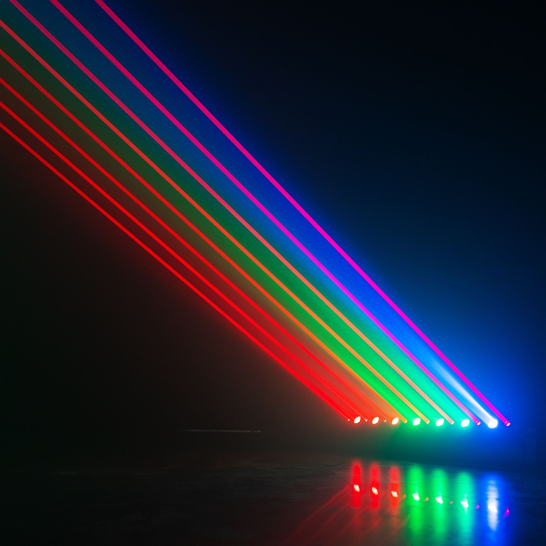 Hyaden Moving Bar with 7 LED and 8 Laser beams