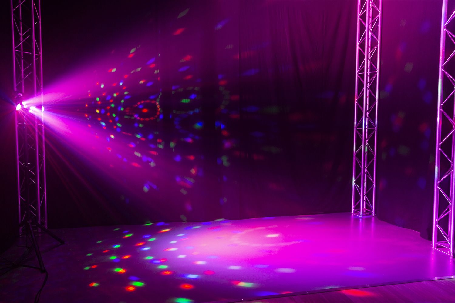 PartyBar1 with 2x LED Par and 2x Jellymoon RGBW