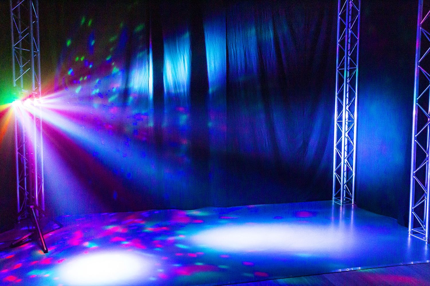 PartyBar3 4x Par with Magic Ball