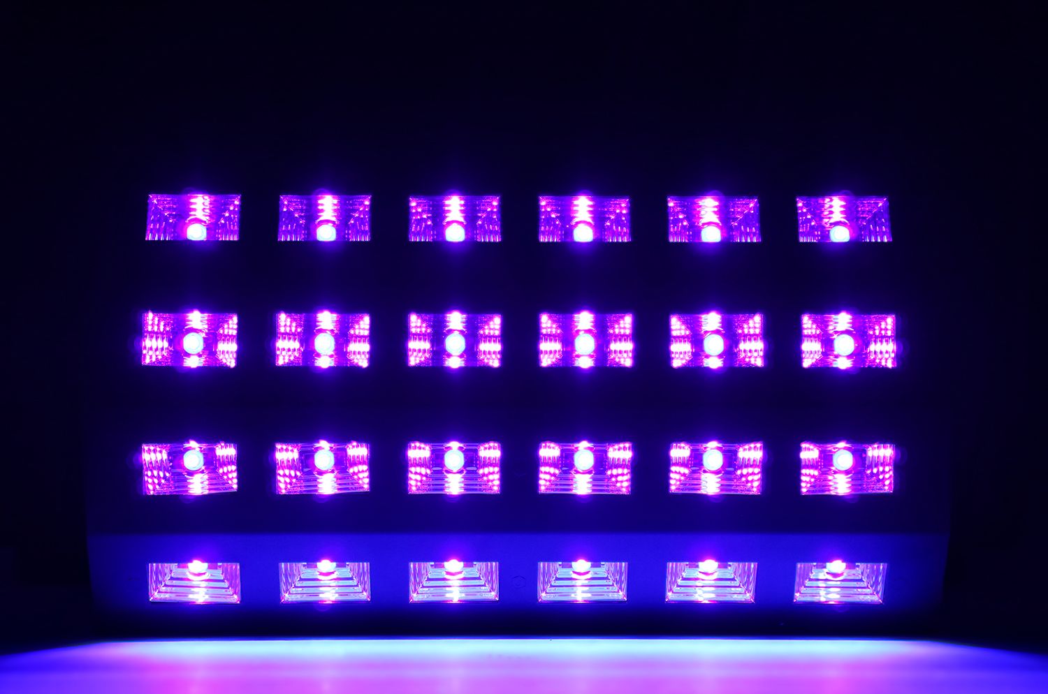 BUV463 LED UV Flood