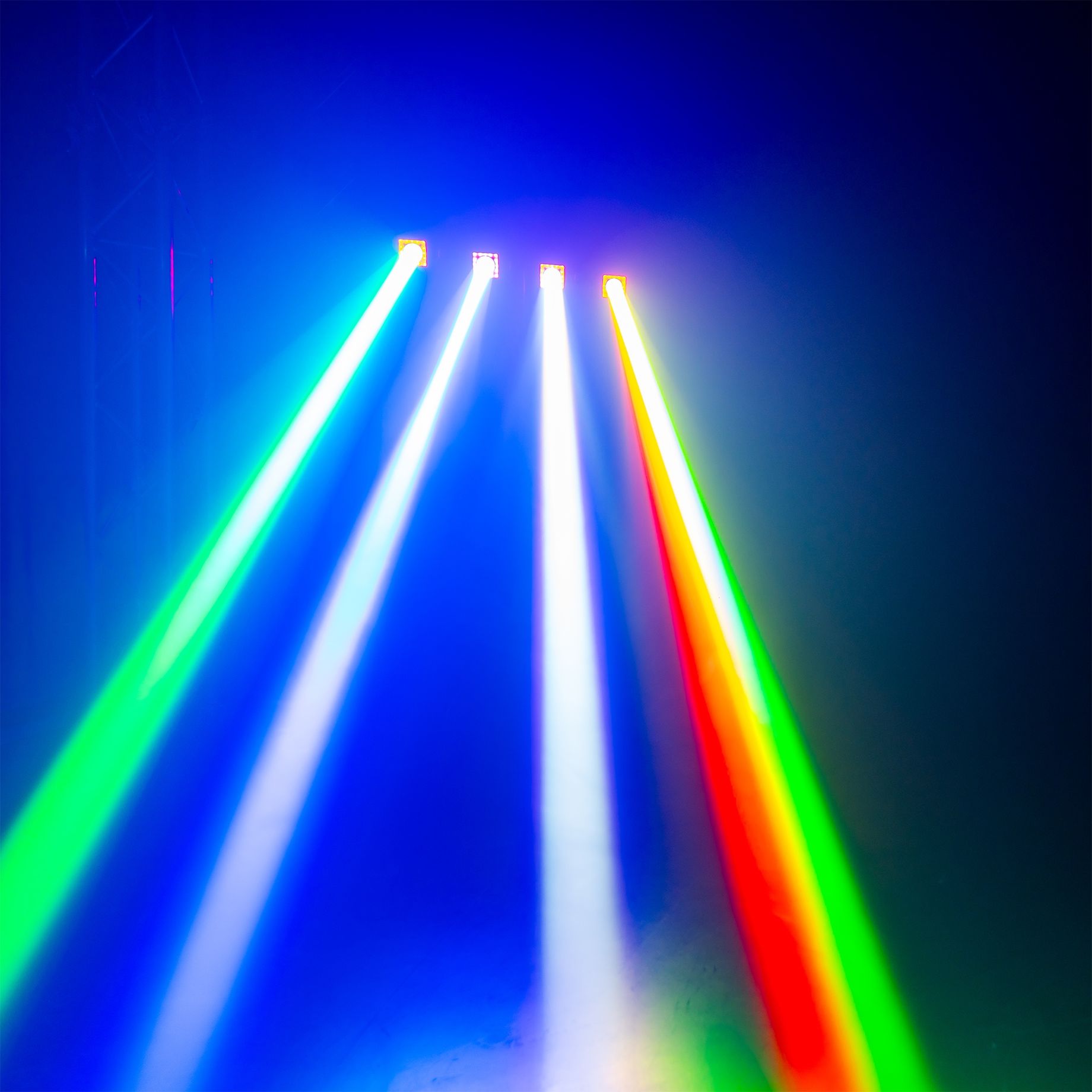 ShowBar GO Shine with 4 Moving Heads