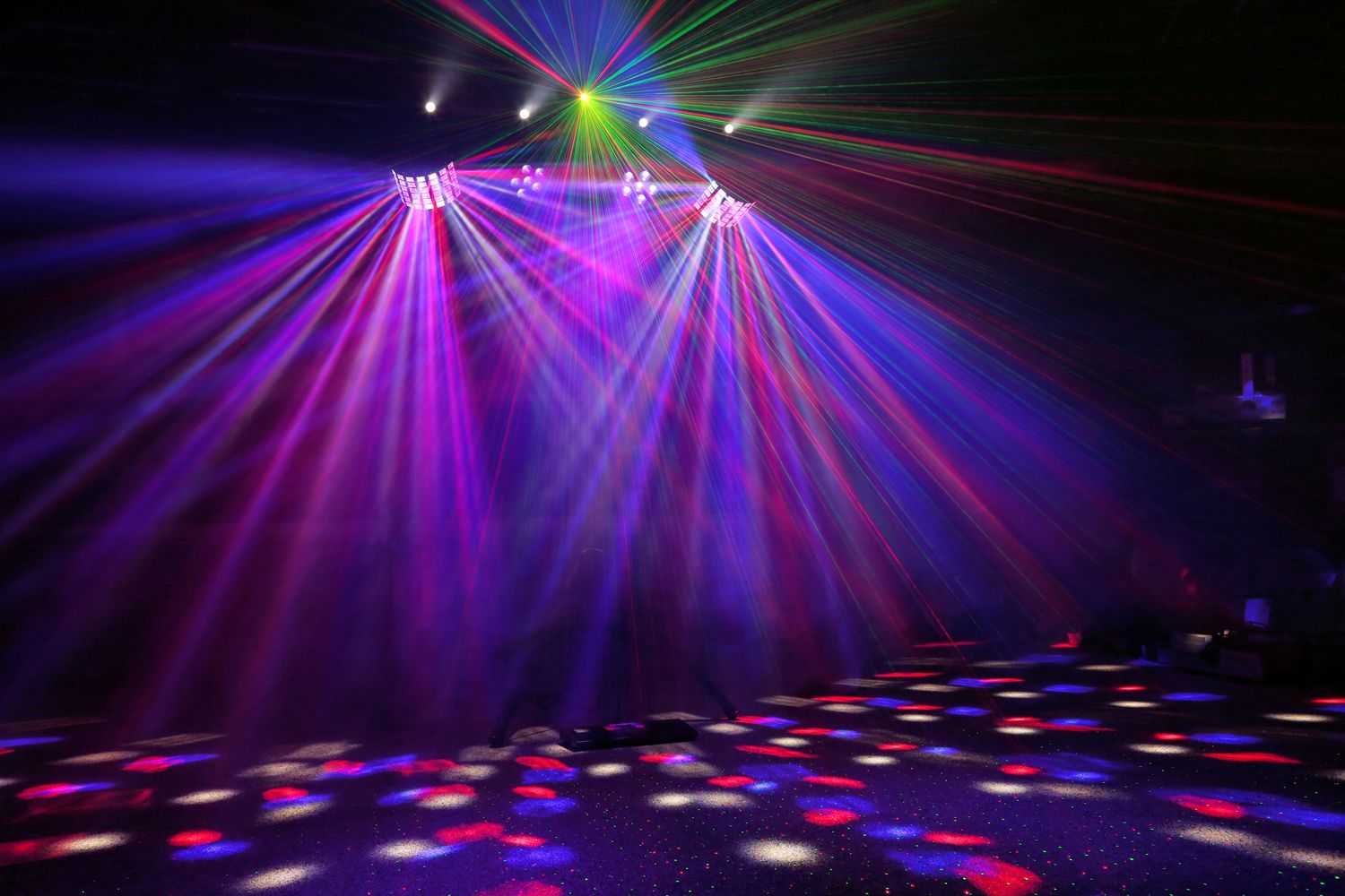 SHOWBAR with PAR, Butterfly, Laser and Strobe effects
