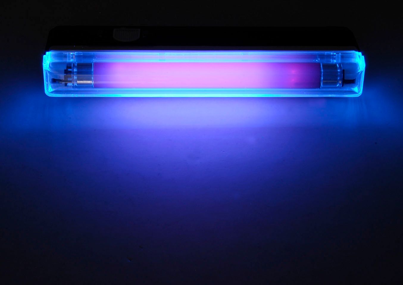 BUV15TL UV Set 6 Inch with Torch Black