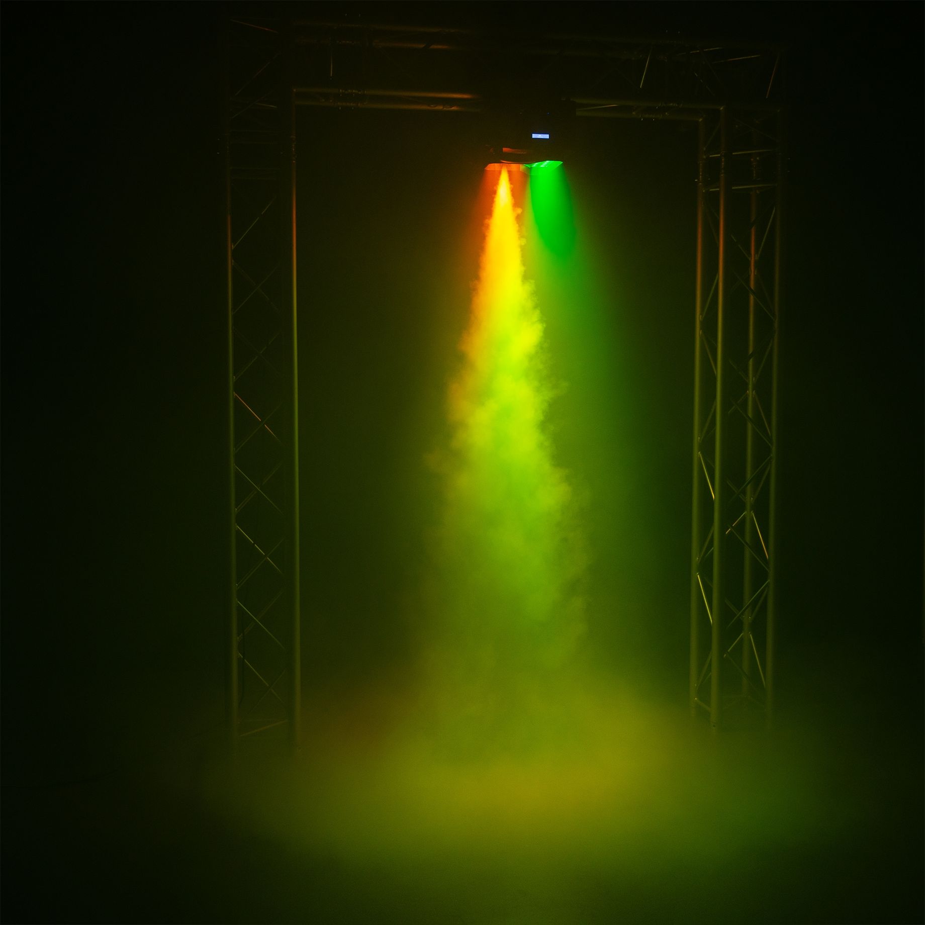 BLAZE3500 Vertical Fogger 48x4W 4in1 LED
