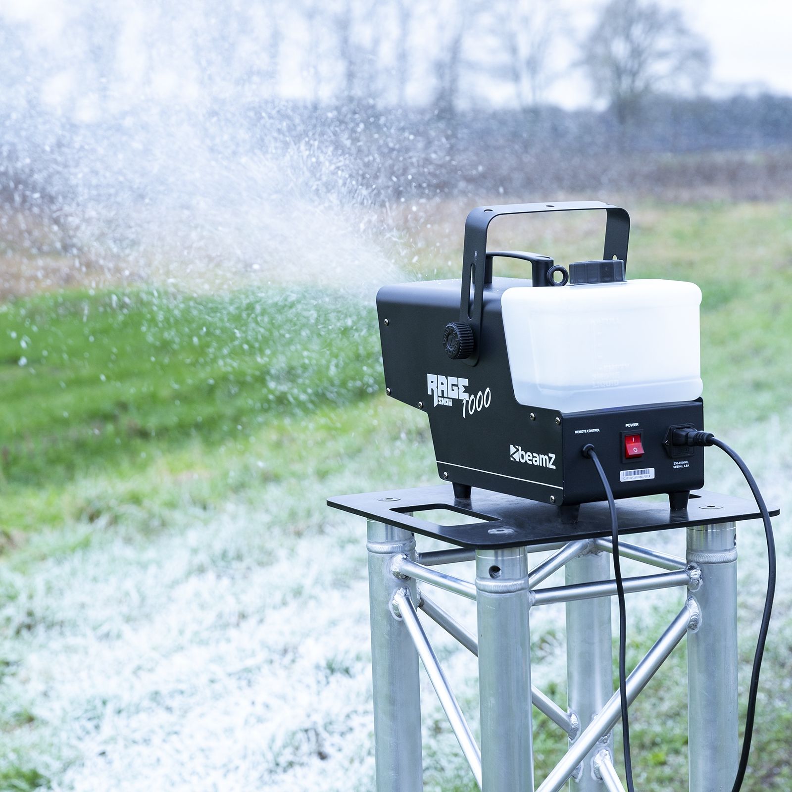 Rage 1000 Snow Machine with Wireless controller