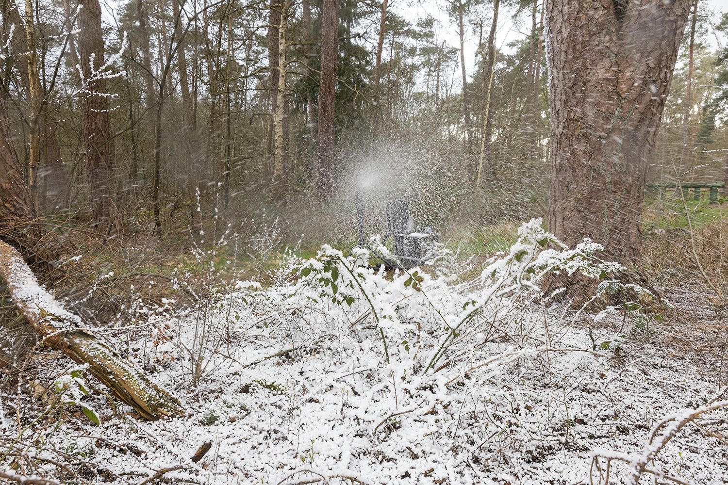 SNOW5000 High Volume Snow Machine
