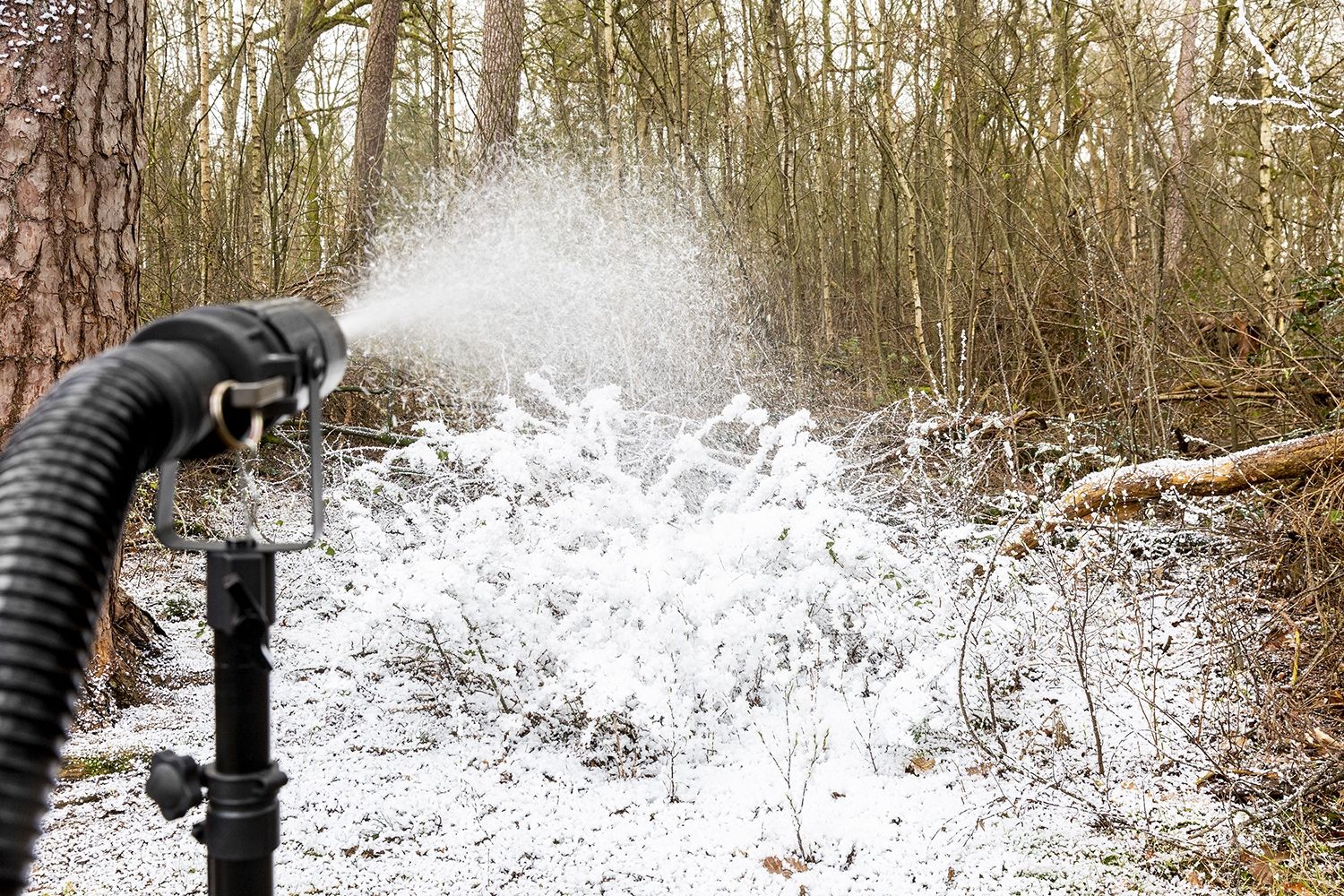 SNOW5000 High Volume Snow Machine